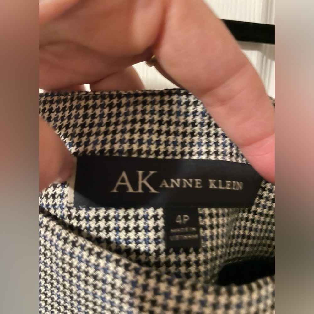 Anne Klein Skirt
